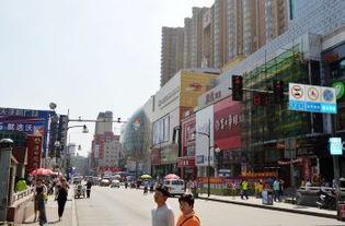 重庆商业街爆料视频,街头小吃与时尚潮流并存 第2张 重庆商业街爆料视频,街头小吃与时尚潮流并存 第2张